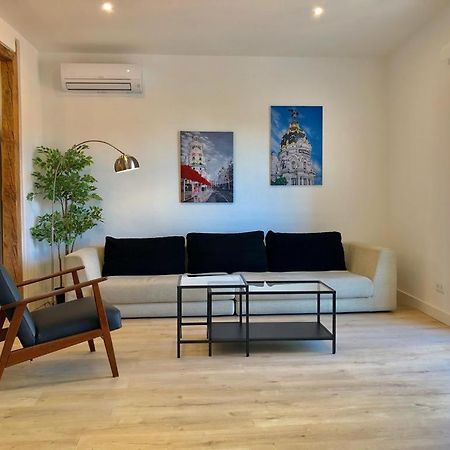 Cozy & Stylish Apartment In The Center Madrid Exterior foto