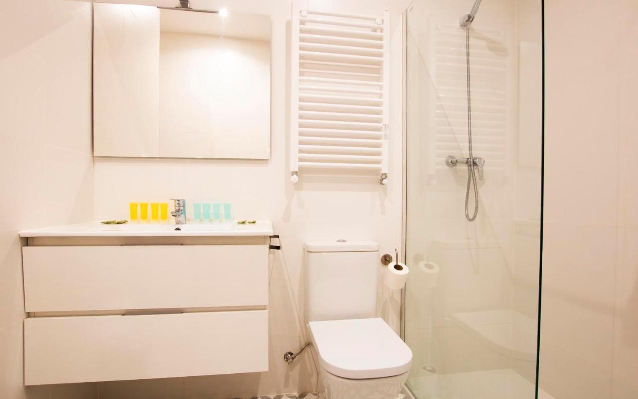 Cozy & Stylish Apartment In The Center Madrid Exterior foto